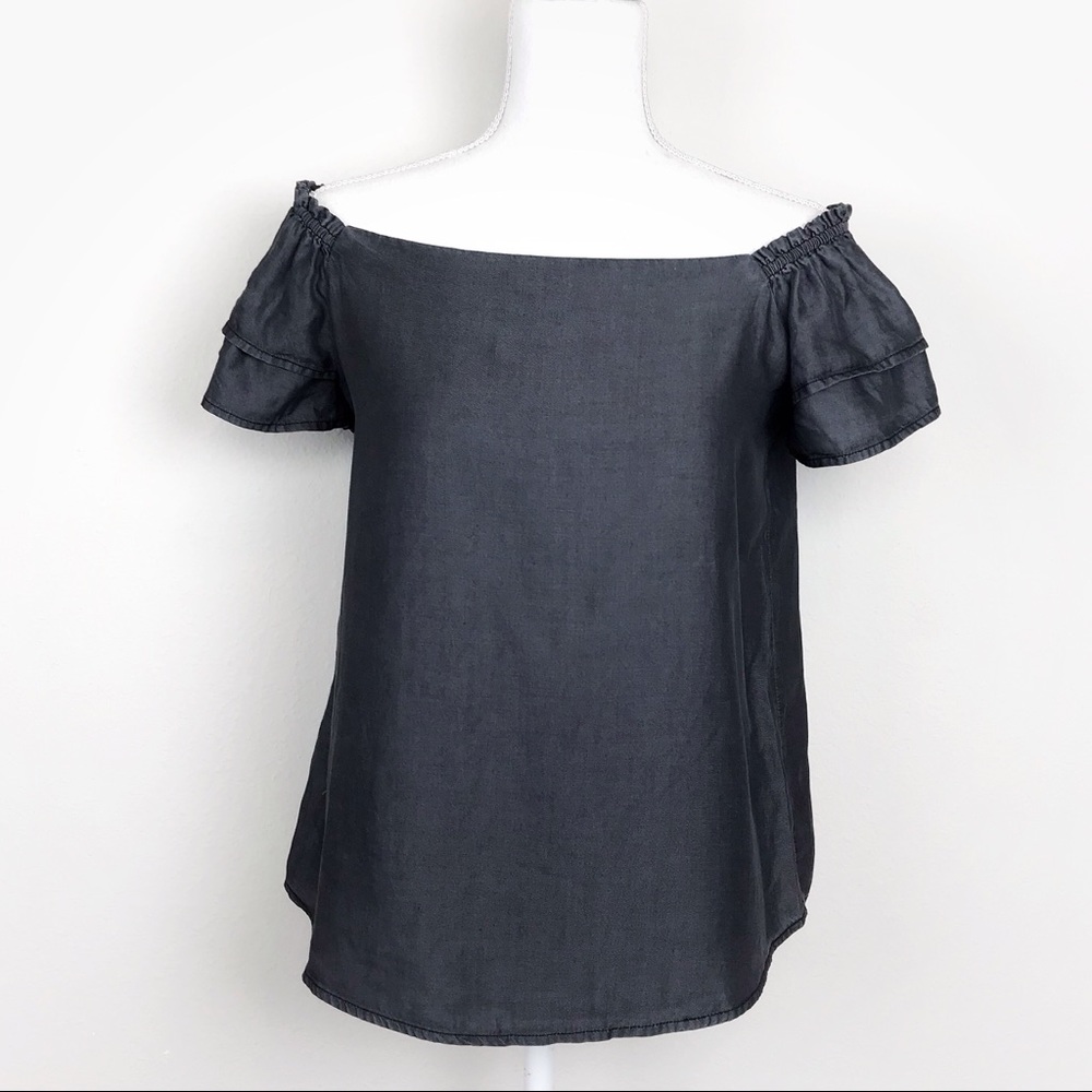 1250C | Off the Shoulder Grey Top